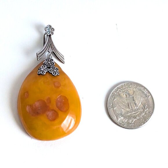 Vintage Russian USSR Silver Plated Melchior Butterscotch Egg Yolk Amber Pendant - Picture 4 of 7